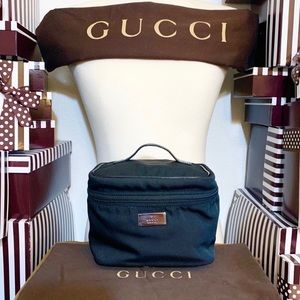 Gucci train Case